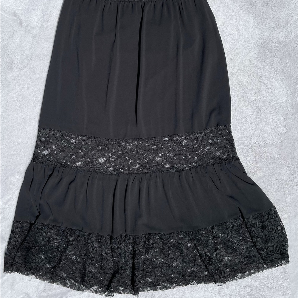 Beautiful maxi skirt. forever 21